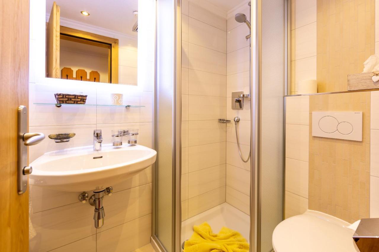 Hotel Garni Tyola Ischgl Dış mekan fotoğraf