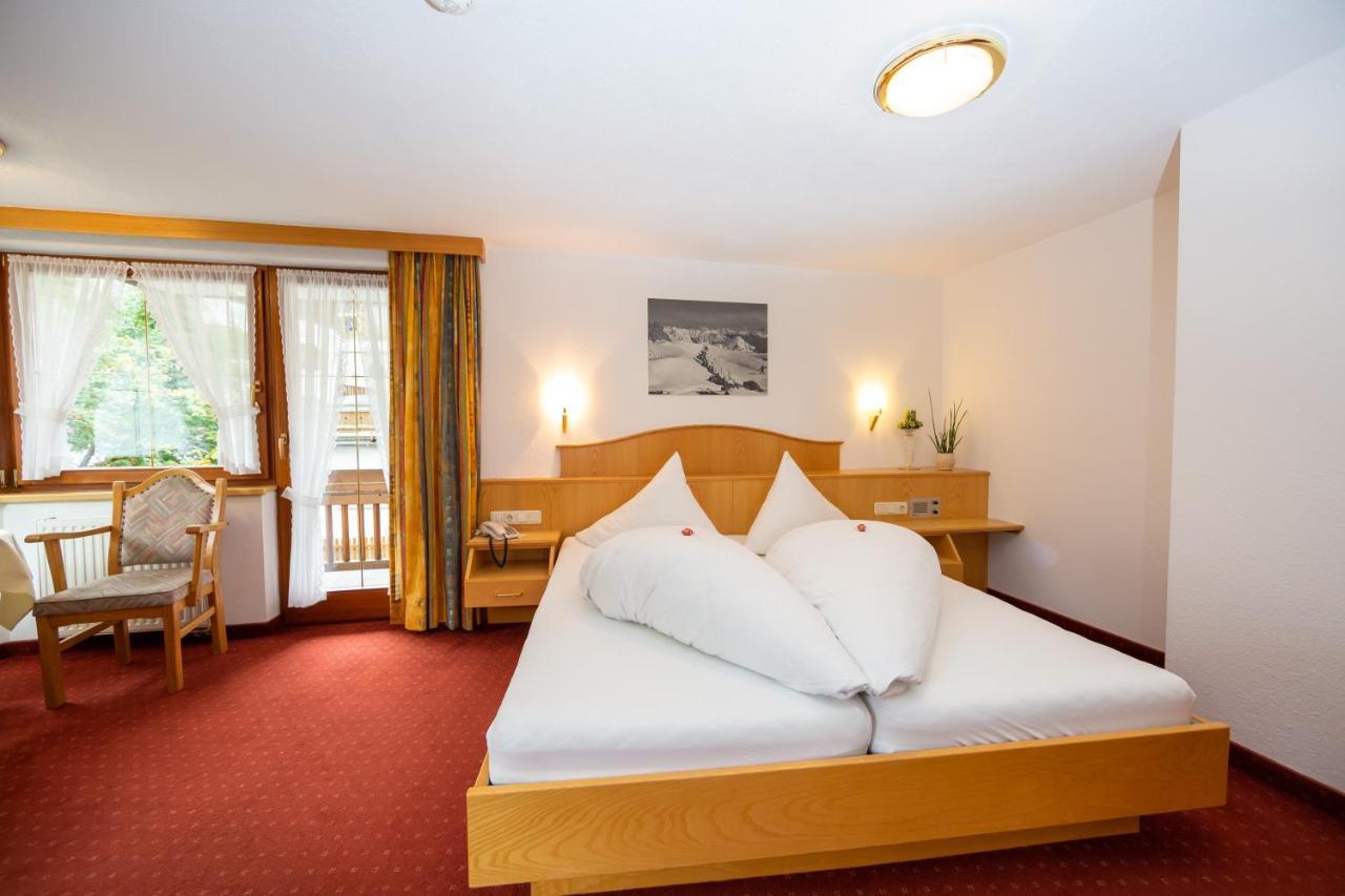 Hotel Garni Tyola Ischgl Dış mekan fotoğraf